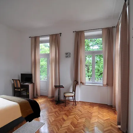 Hotel Laurel Lovran